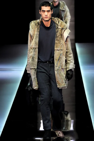 Look 57